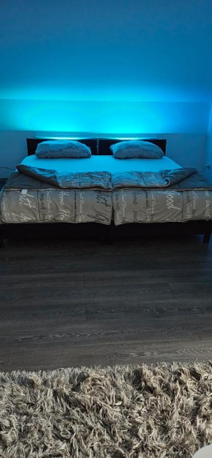 Mony Land Apartment